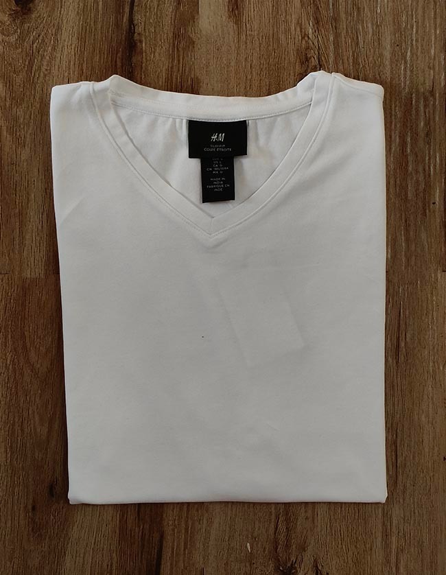 M11738 | H&M Mens Slim-Fit V-Neck Stretch T-Shirt