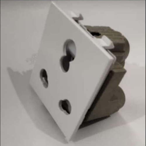 16 Amp 3 Pin Electrical Socket