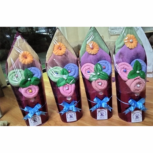 5Pcs Standy Bouquet - Color: Multi-Color (Combination Of Pink
