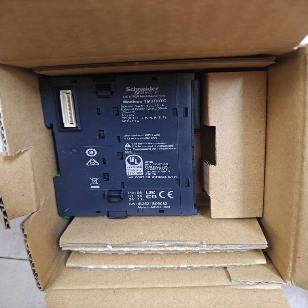 Schneider TM3TI8TG