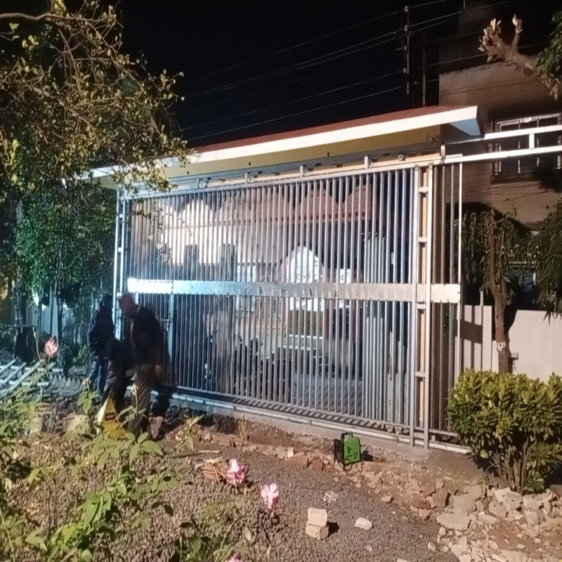 Home Iron Main Gate