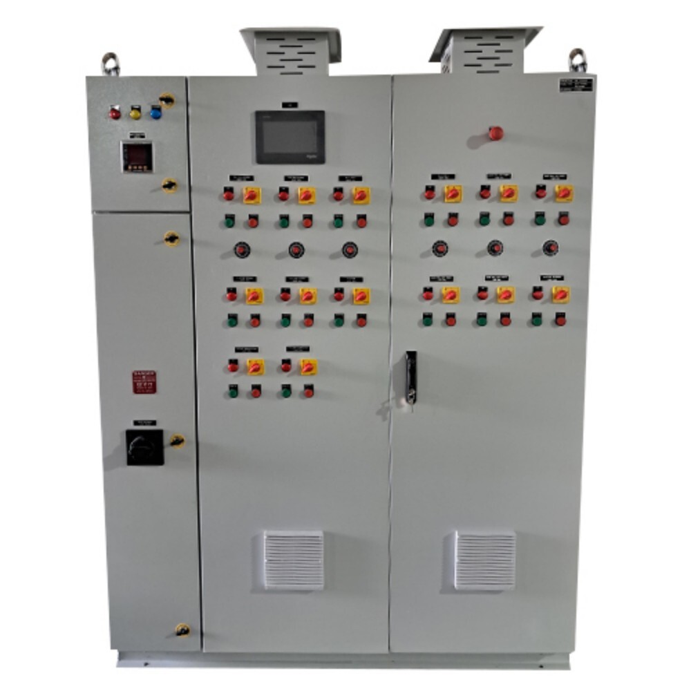 Three Phase Control Panel - Mild Steel, 2-3 Way, Rated Voltage 200-450v, Maximum Output Current 450v | Ip65 Protection Level, Powder Coated Finish