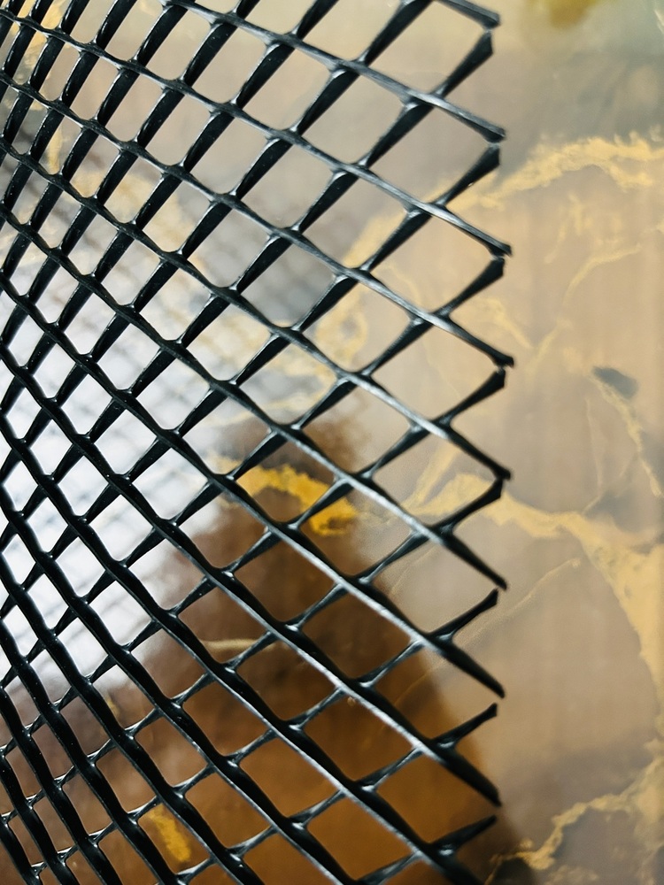 Geo Net - Hdpe 2m X 30m Black Mesh, Uv Stabilized, High Tensile Strength, Square Mesh 20mm