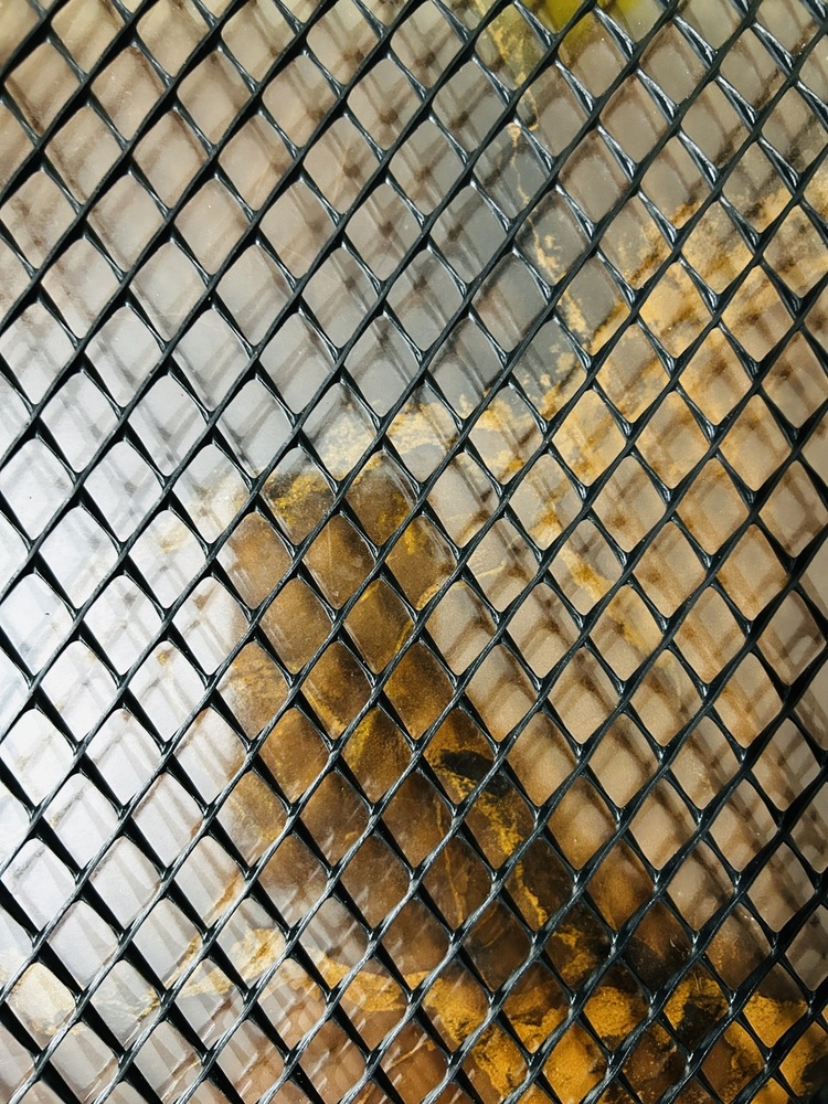 Geo Net - Hdpe 2m X 30m Black Mesh, Uv Stabilized, High Tensile Strength, Square Mesh 20mm