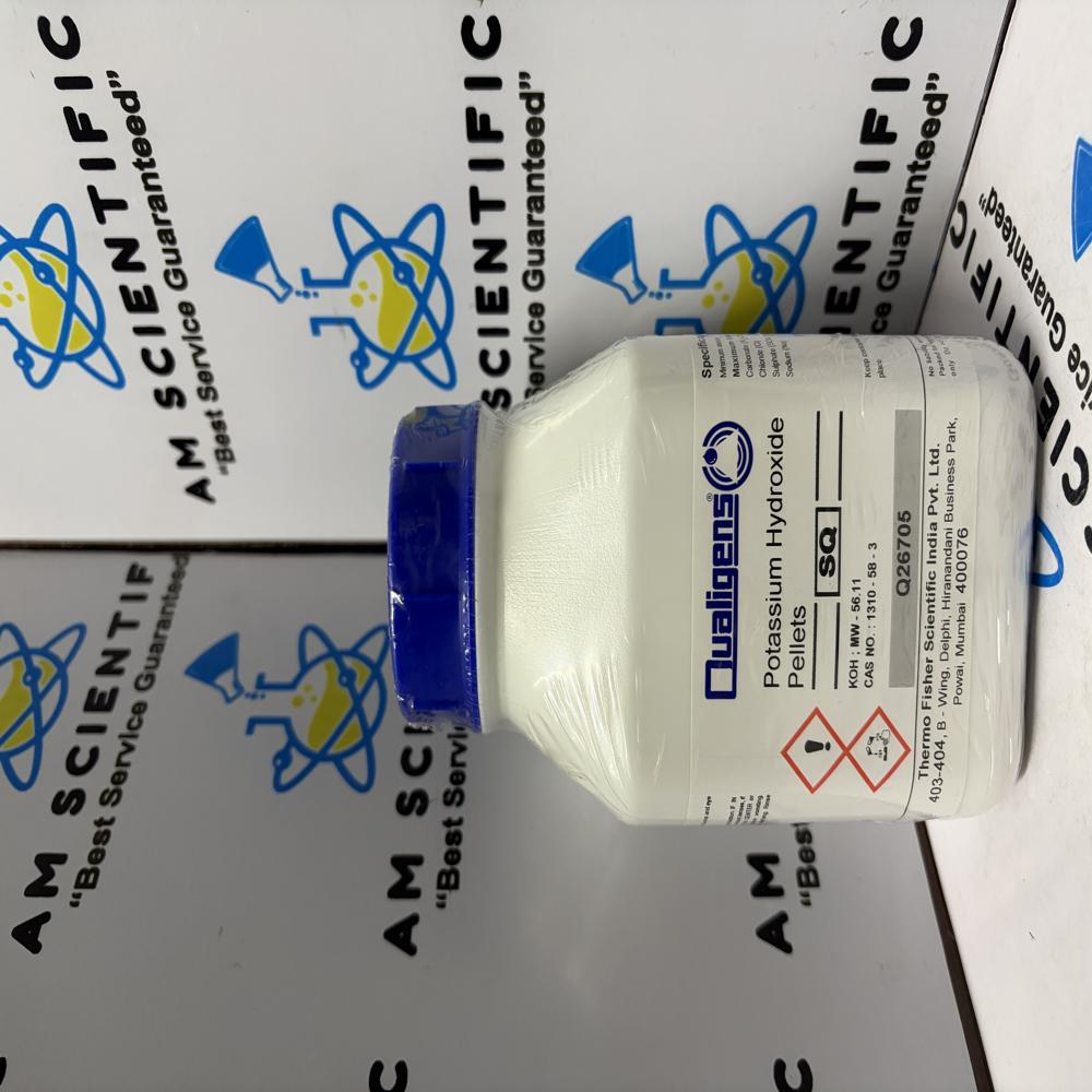 Potassium Hydroxide pellets SQ 500g Qualigens