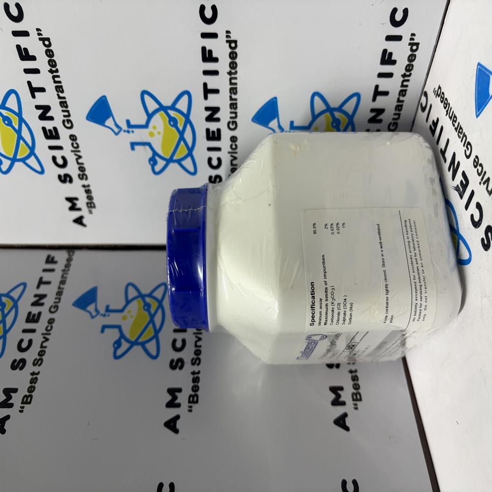 Potassium Hydroxide pellets SQ 500g Qualigens