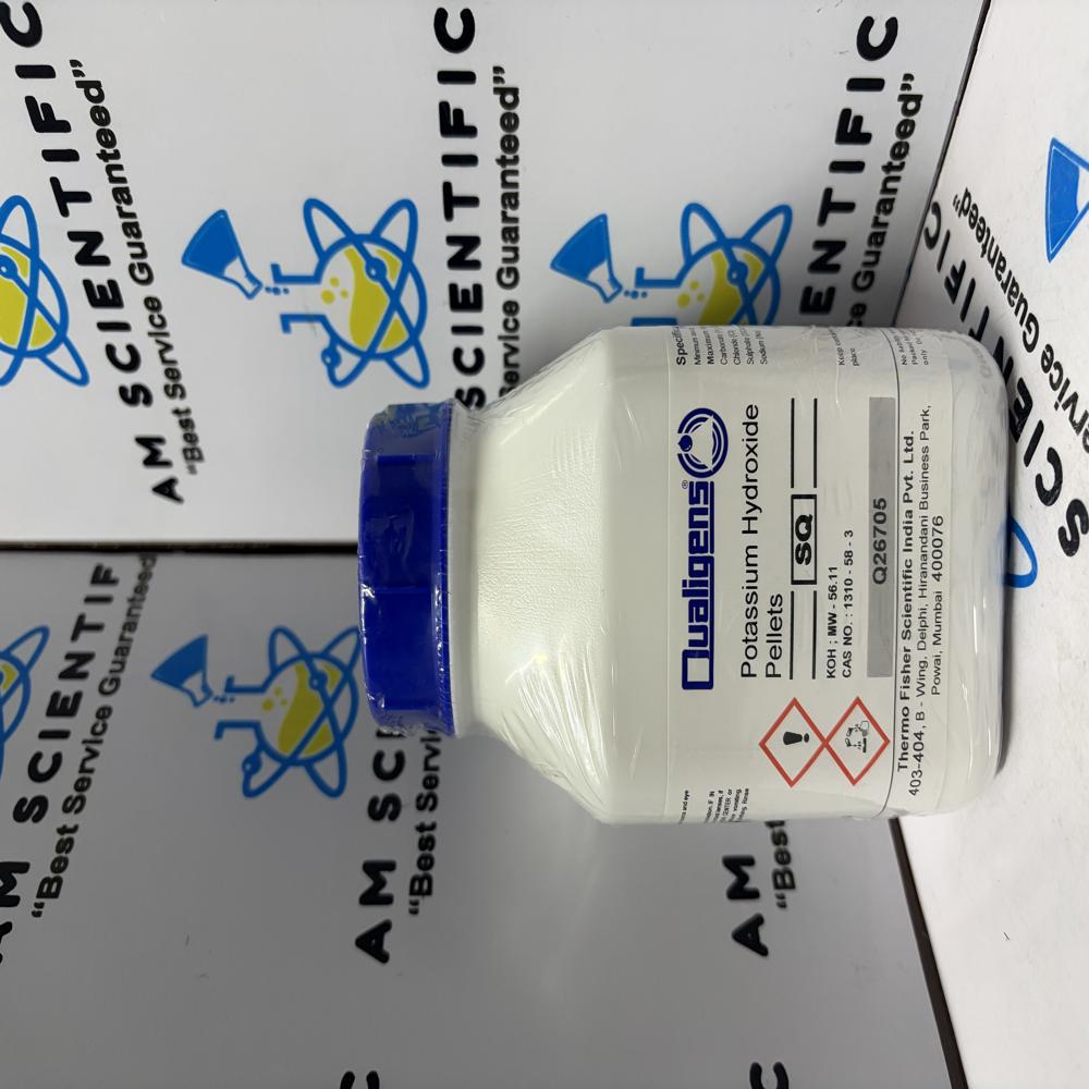 Potassium Hydroxide pellets SQ 500g Qualigens