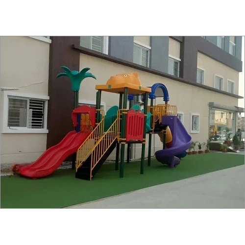 Playground Multiplay Station