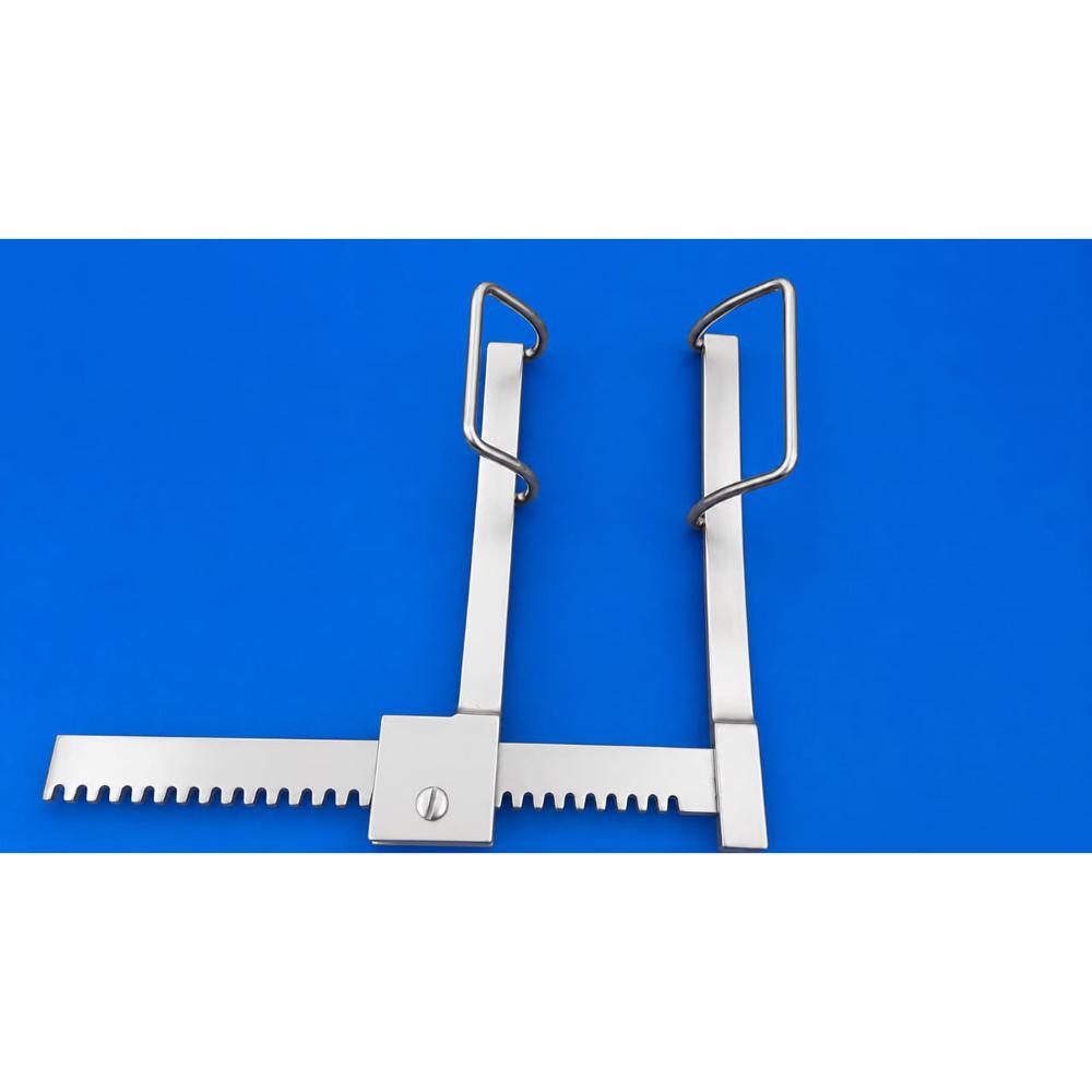 Grieshaber Finocchieto Rib Retractor Medium Fenestrated Blade