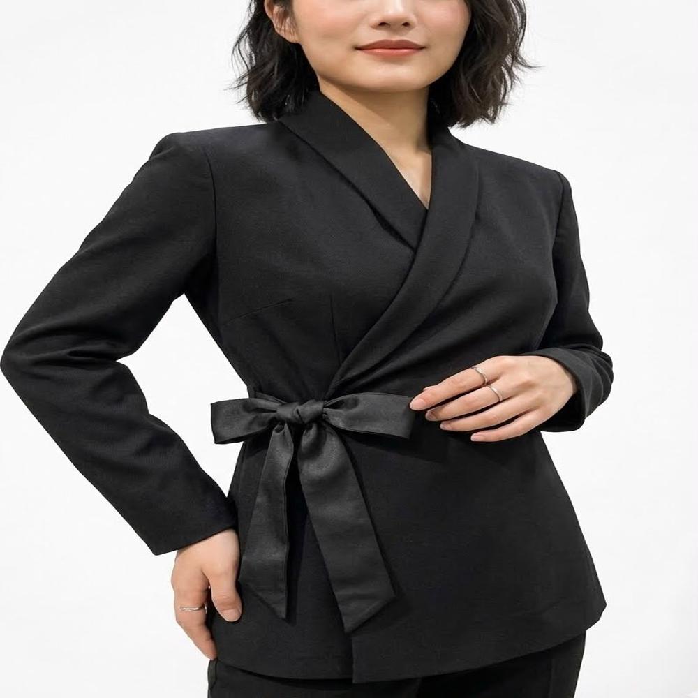Export surplus women's blazer set
