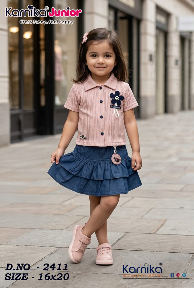 DENIM SKIRT WITH TOP