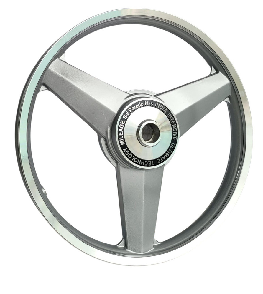 Silver Parado Diamond Alloy Wheel