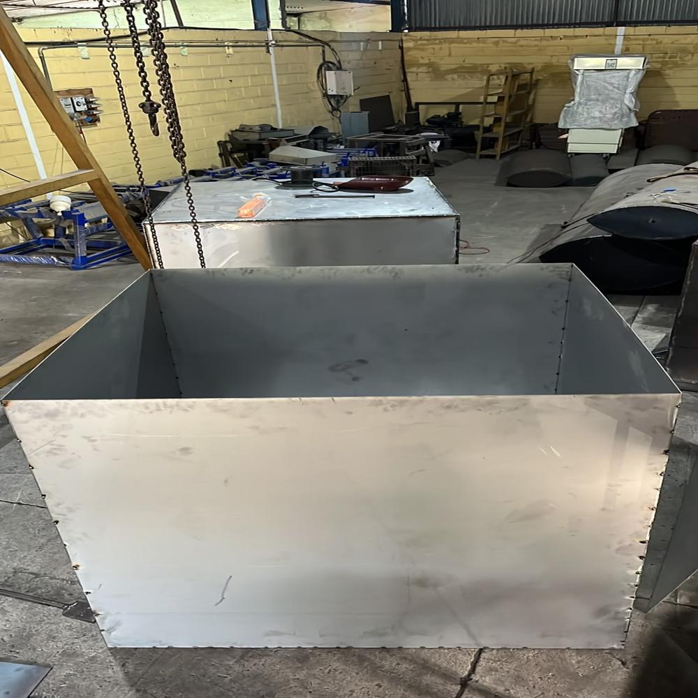 SS STORAGE TANK