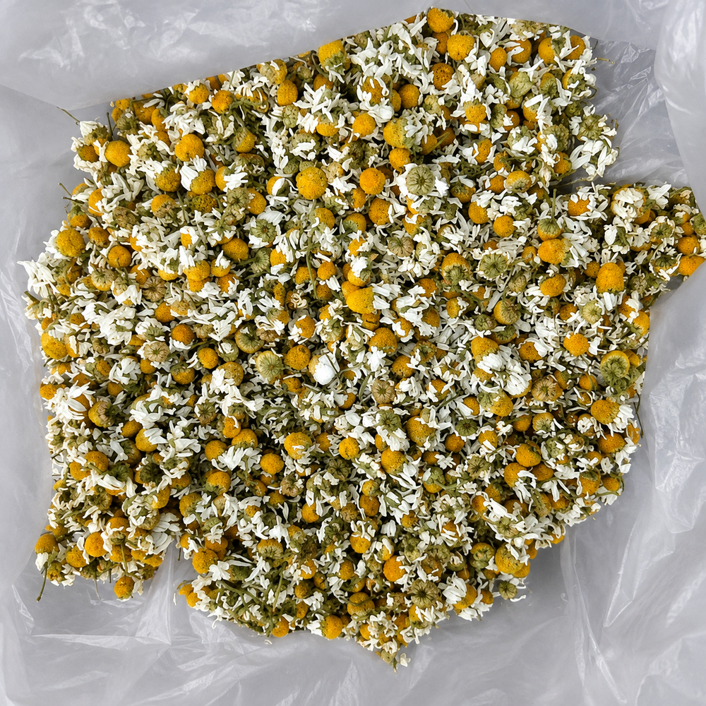 Uttarakhand Origin Dried Chamomile Herbal Tea - Age Group: Suitable For All