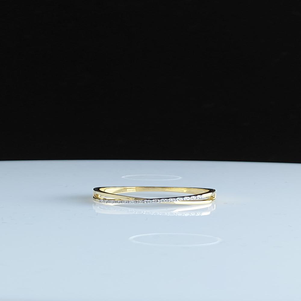 Timeless Elegance Natural Diamond Gold Ring