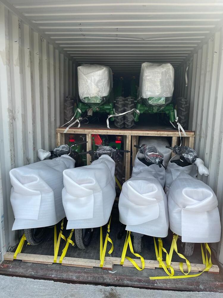 Scooty Container Lashing Service