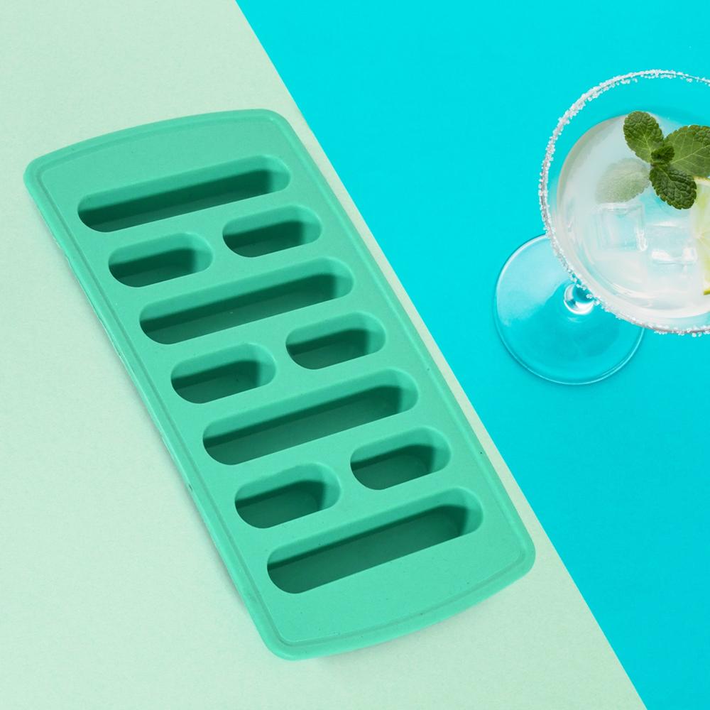 Fancy Ice Tray Widely Used For Making Ice In Household Places (1 Pc) - Application: As Per Product Requirement