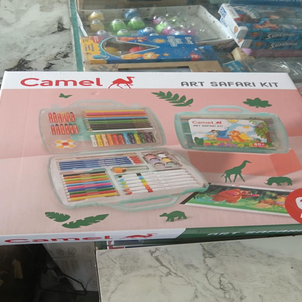 camel art safari kit