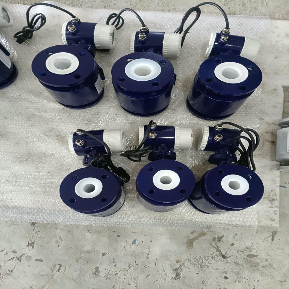 FLANGE TYPE ELECTROMAGNETIC METER