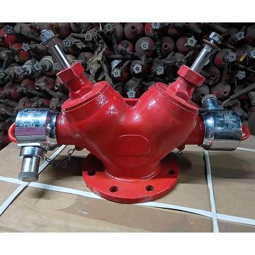 Mild Steel Double Head Hydrant Valve