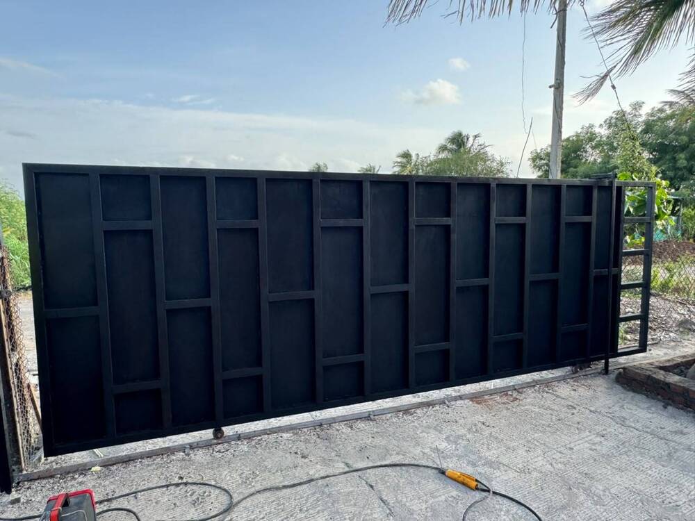 Main Sliding Gate