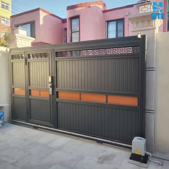 Sliding Gate with Motor
