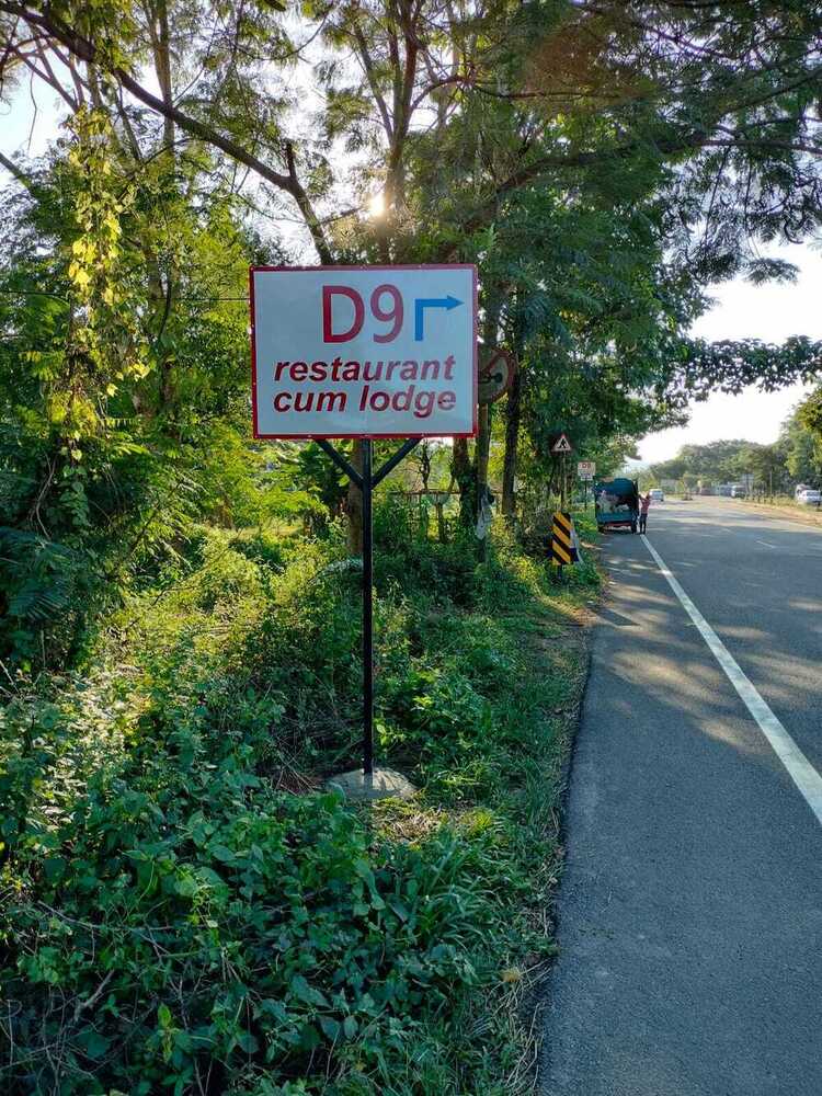 Retro Reflective Sign Board