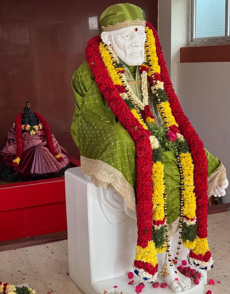Marble Sai Baba Statues
