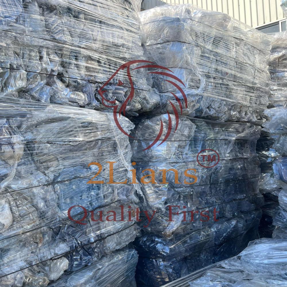 PET trays pressed into bales natural