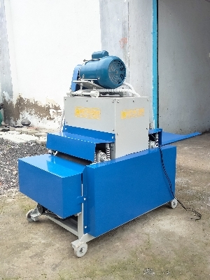 Broom Making Machine