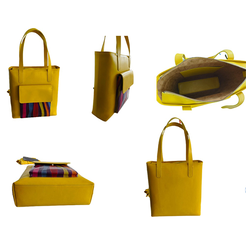 B084 Tote Bag
