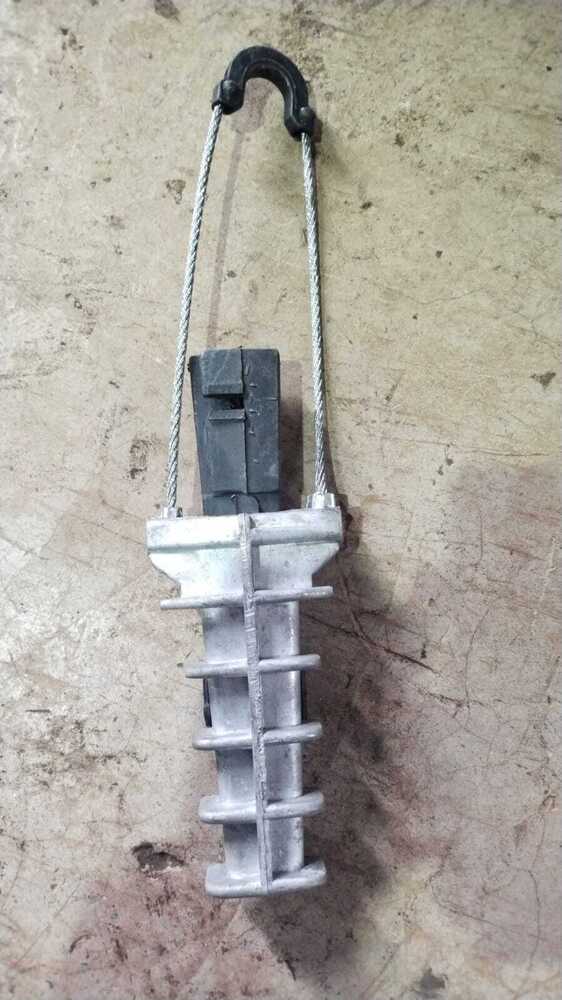 NFC Dead End Clamp