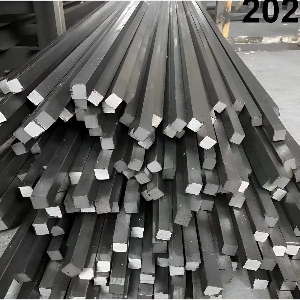 Stainless Steel Square Rod - Multigrade, Customized Shape | Polished Surface For Indoor And Outdoor Durability