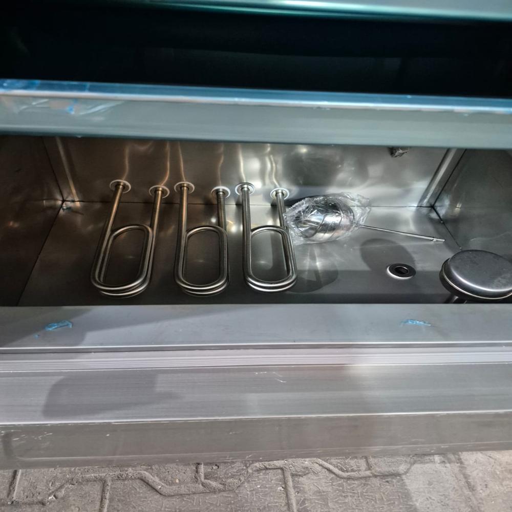 Electric momo tray streamer 8 tray