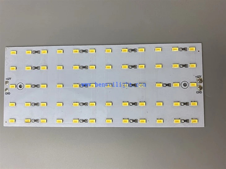 Led Pcb - Aluminum Base, 30mm Diameter, White Solder Mask, 12v Dc, 3w Power, Single Layer, Smd Mount