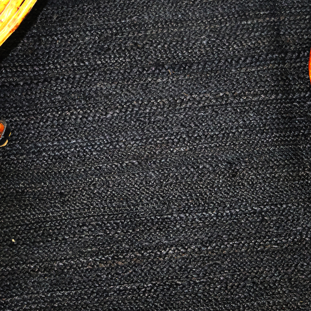 JR02 Black Handmade Jute Rug