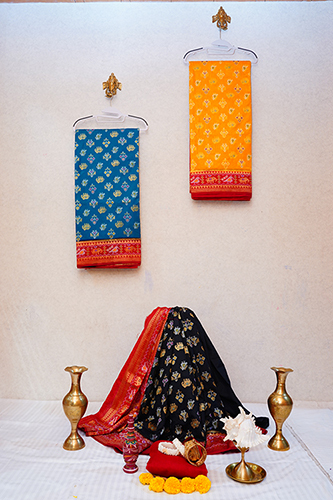 DN-2704 ART Silk Tissue Kanjeevaram Sarees