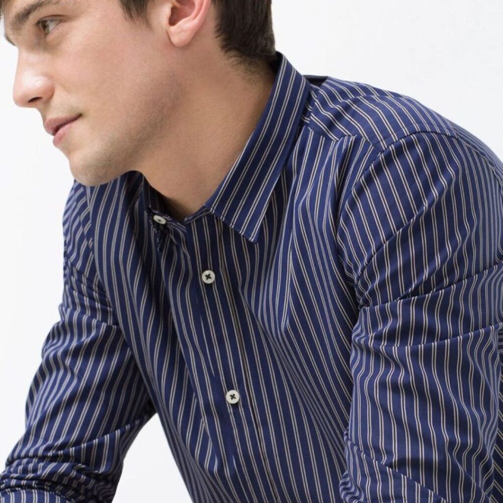 Men Classic Striped Semi Formal Shirt
