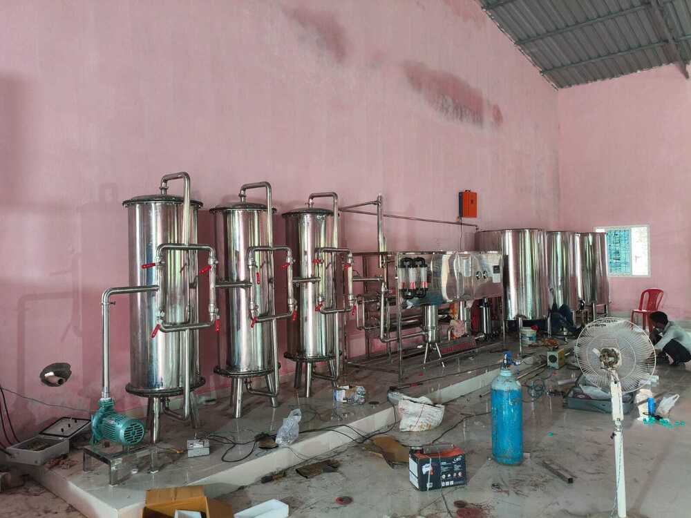 Commercial Reverse Osmosis And Mineral Water Purification Plant