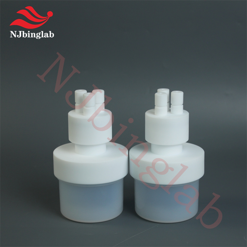 Pfa Reaction Vessel, With Gl45 Cap And Triple 1/8" Tubing Ports - Advantage: Extremely Low Blank Value