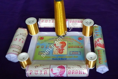 आधा ज़री धागे
