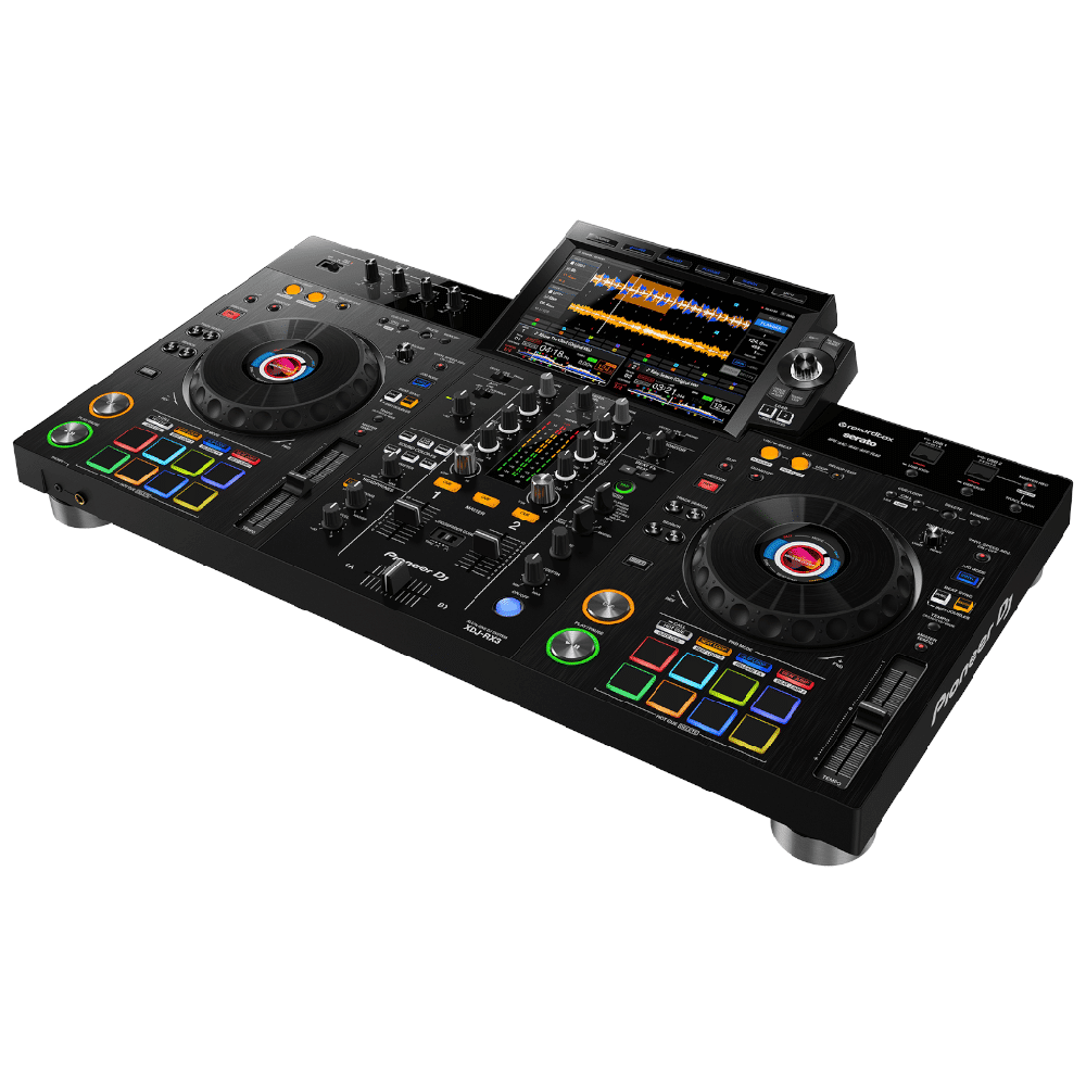 CDJ-3000 multi player and DJM-900NXS2 mixer