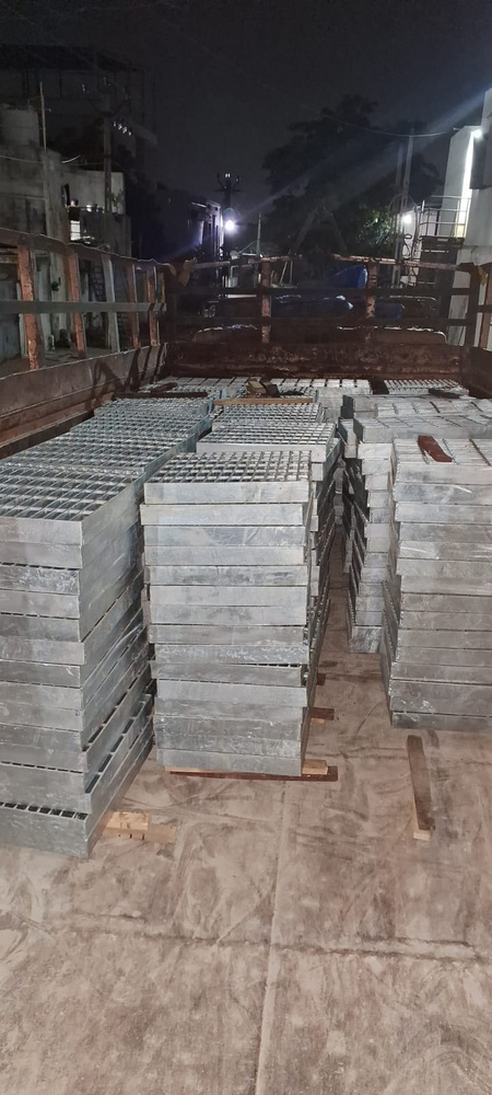 Hot dip Galvanized Grating