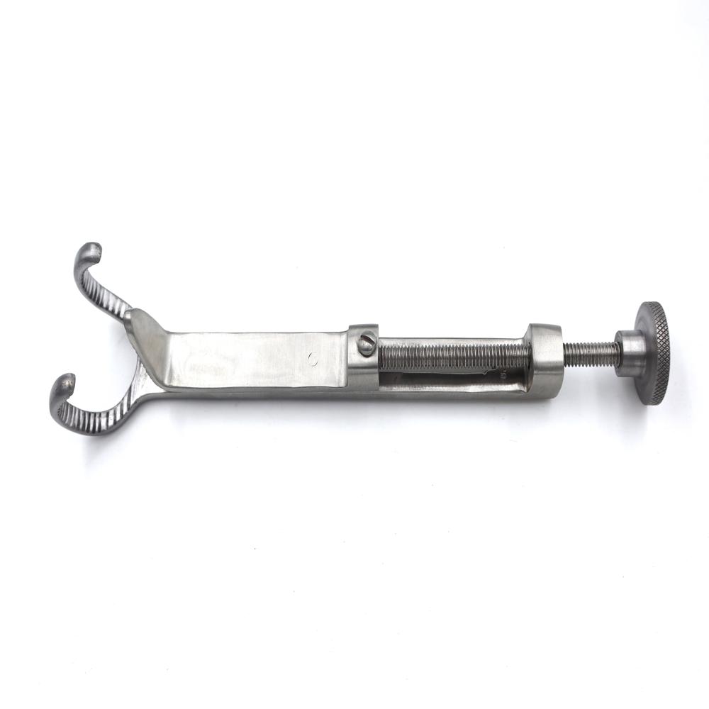 Lowman's Bone Clamp - Feature: Manufactured From High-quality Surgical Stainless Steel