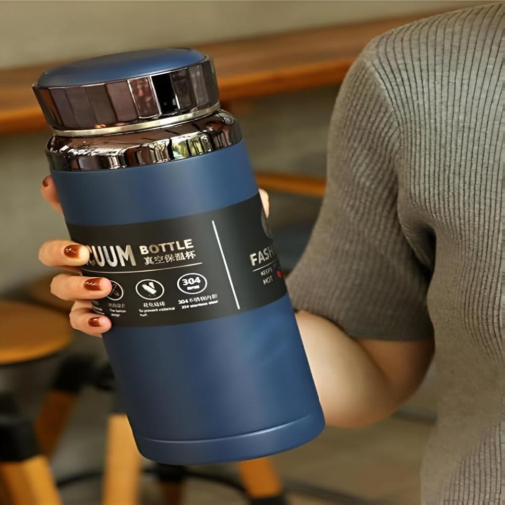 800ml Temperature Vacuum Bottle - Water Resistant: No