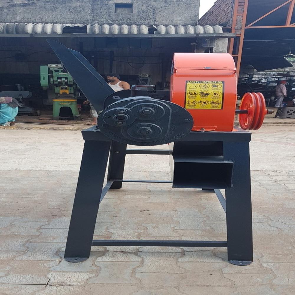Amar Chaff Cutter
