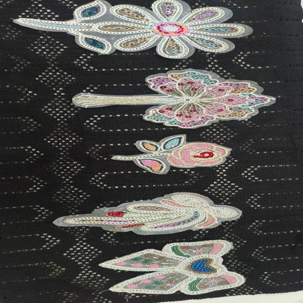 Net Embroidered Patches / BUTTA