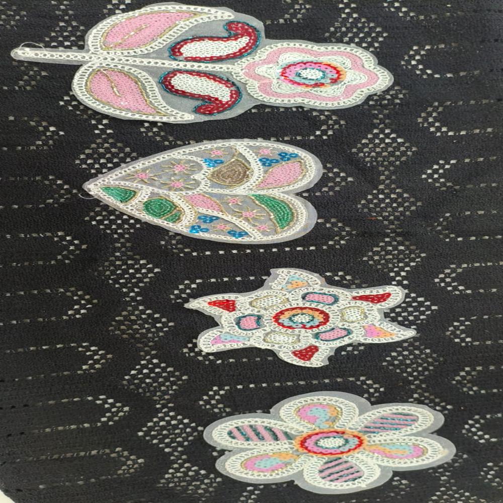 Net Embroidered Patches / BUTTA
