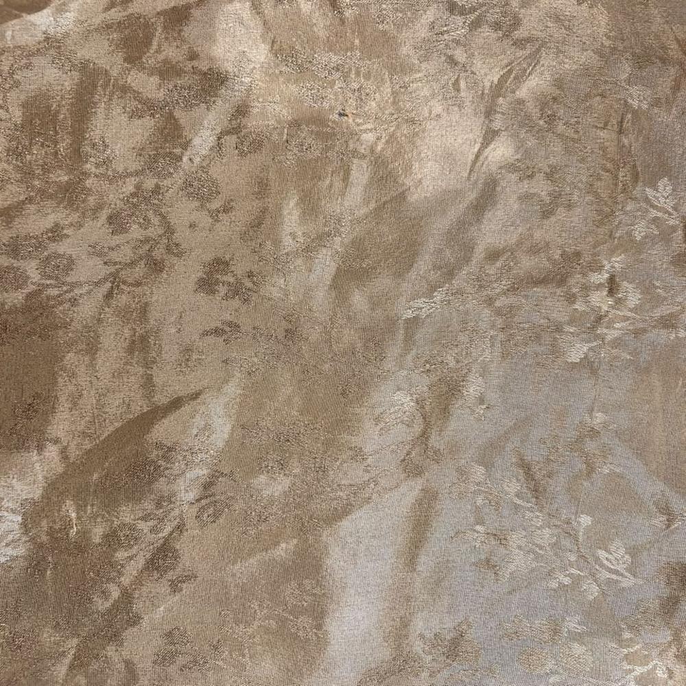 Viscose Self Jacquard Fabric - Attributes: Light In Weight