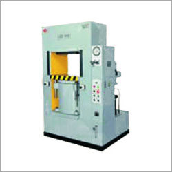 रबर प्रेस